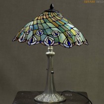 Tiffany Lamp Peacock Medium